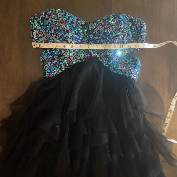 ❌ SOLD ❌ Blondie Nites by Stacy Sklar Women’s Sequin Cocktail Dress - Picture 3 of 9